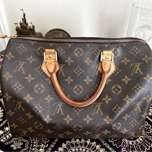 LOUIS VUITTON SPEEDY LOGO HANDBAG
